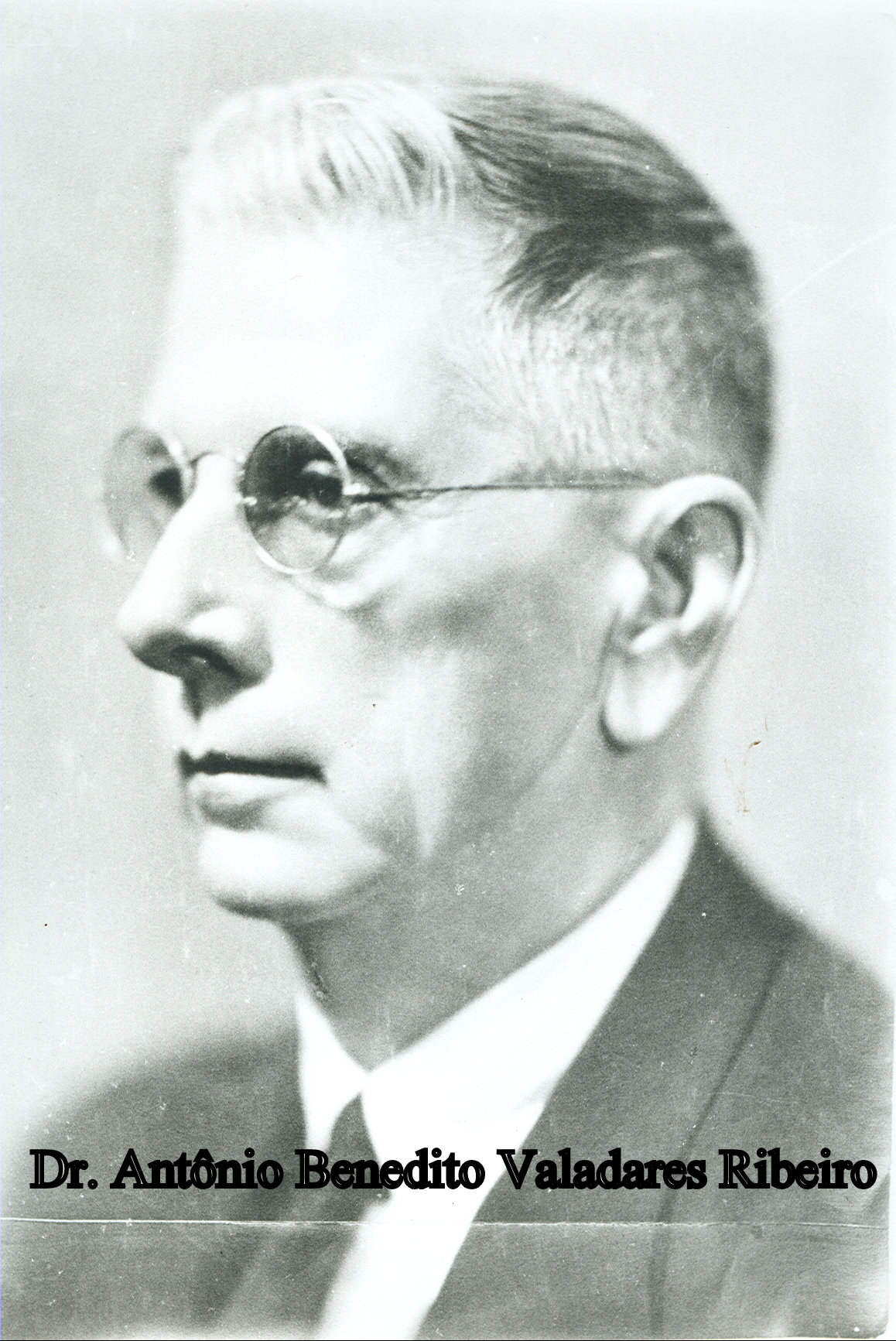 http://muspam.com.br/images/phocagallery/personalidades/presidentes-da-camara/9. dr. antonio benedito valadares ribeiro.jpg